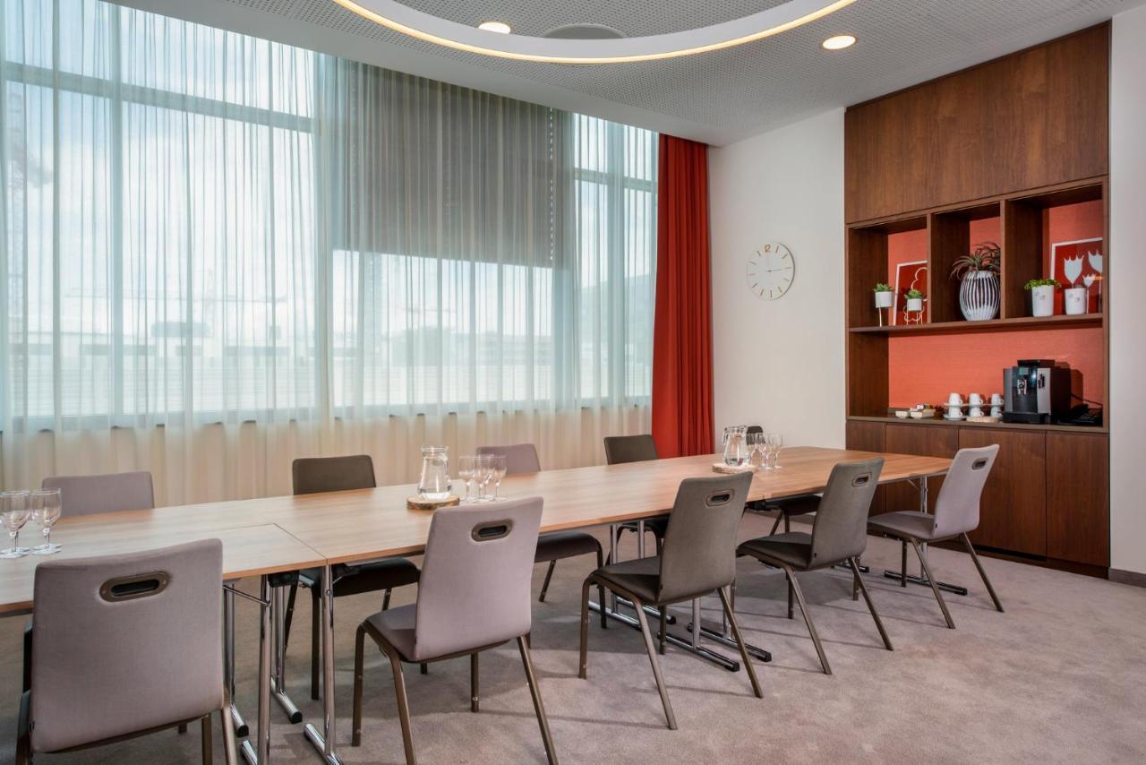 Movenpick Hotel Stuttgart Messe & Congress Zewnętrze zdjęcie